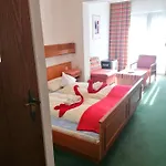 Vanda ホテル 3*