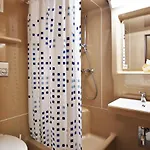 Vanda מלון 3*