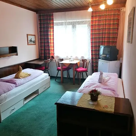 Vanda Hotell 3*