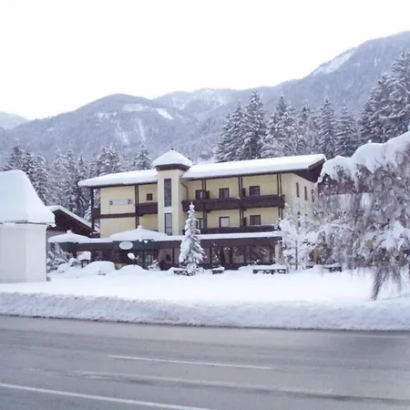 Vanda Hotel