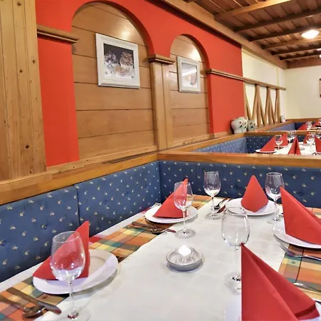 Hotel Vanda 3*